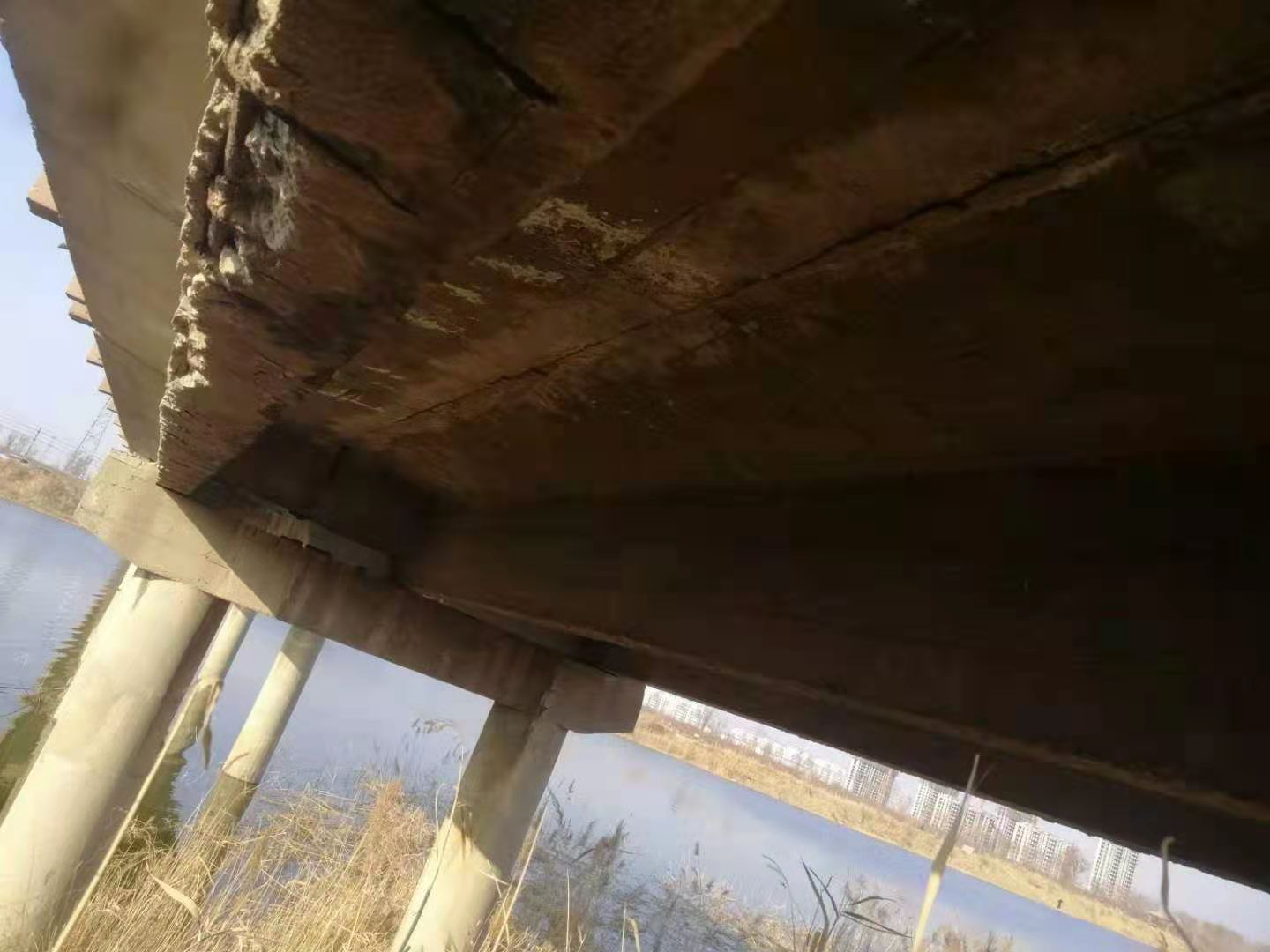 鄂尔多斯道路桥梁结构的常见病害